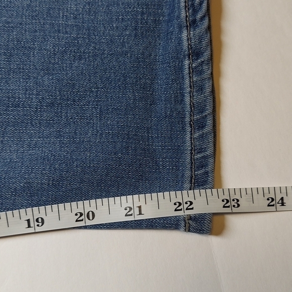 Lee Capri Mid Rise Regular Fit 14M - Picture 4 of 10